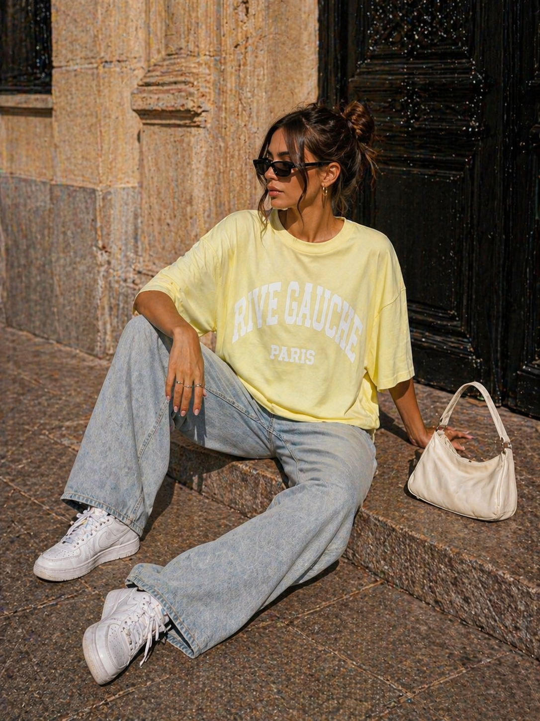 Lichtgeel Oversized T-Shirt met Witte Tekstprint