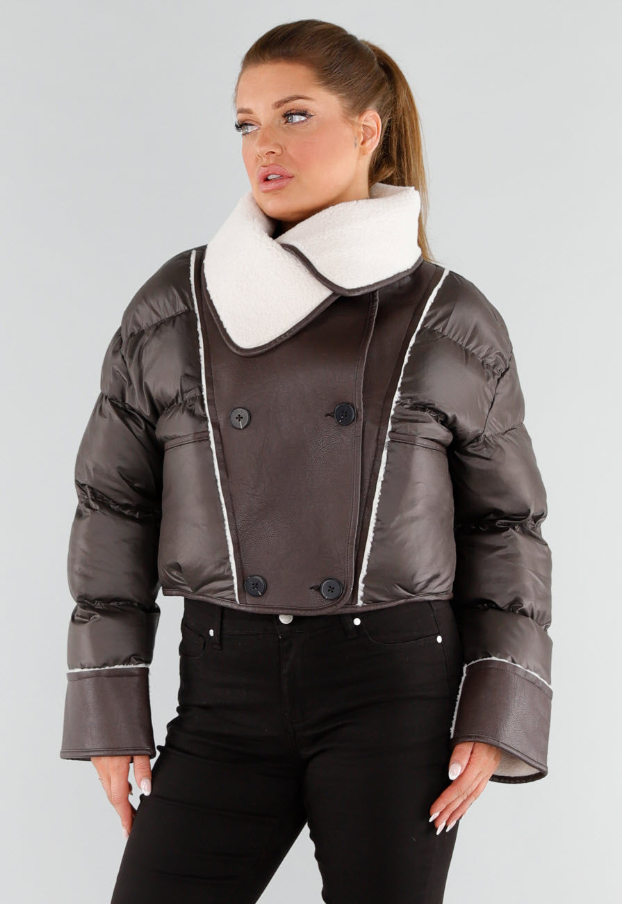 Donkerbruine Pufferjas met Witte Sherpa Kraag