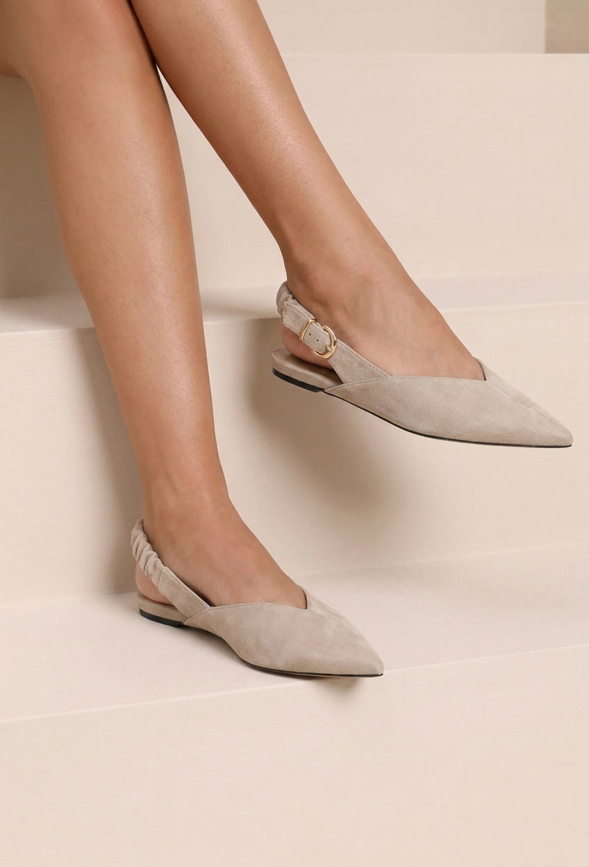 NEW190826 Beige Suèdelook Slingback Muiltjes met Puntneus en Gesp