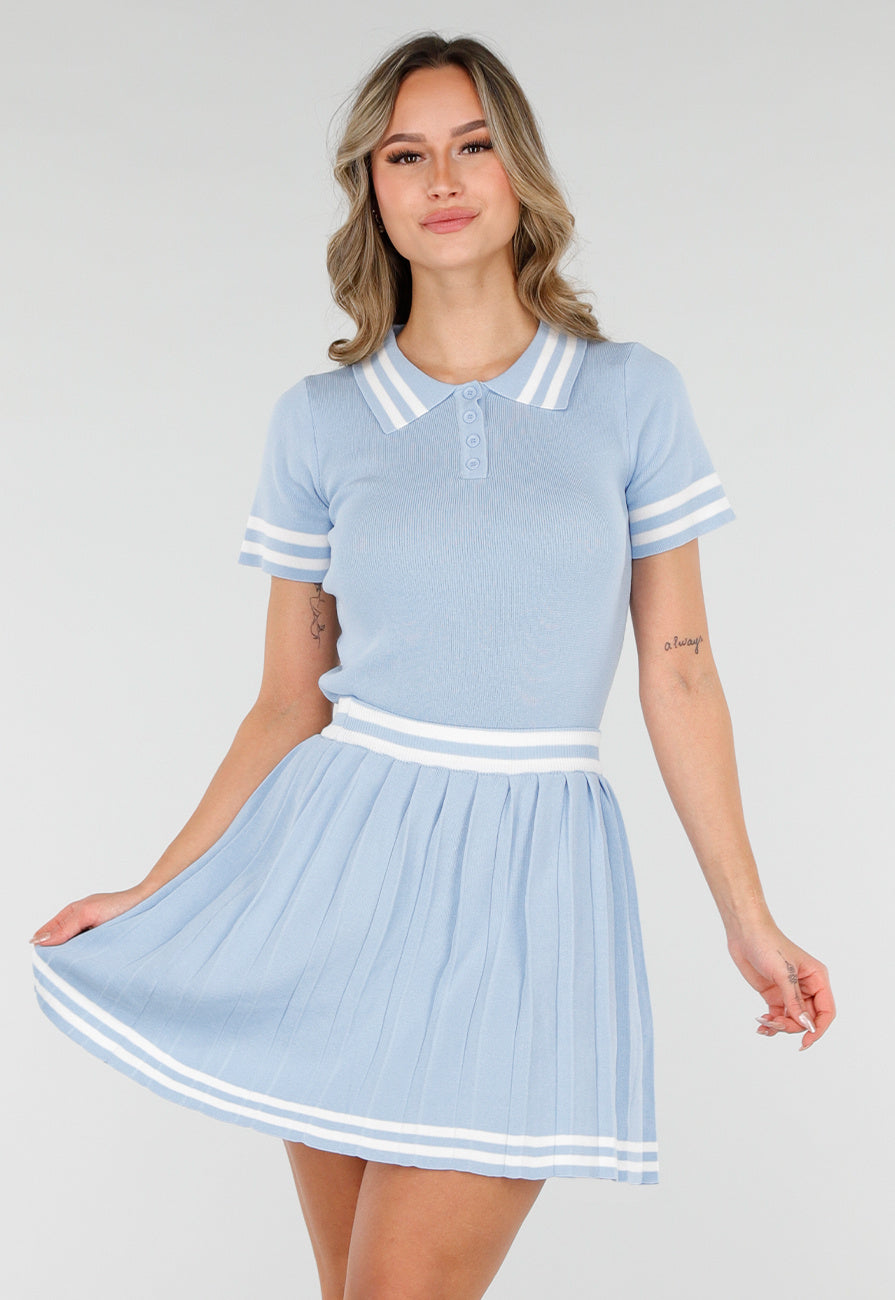 Blauwe Set met Polo Top en Plissé Rok
