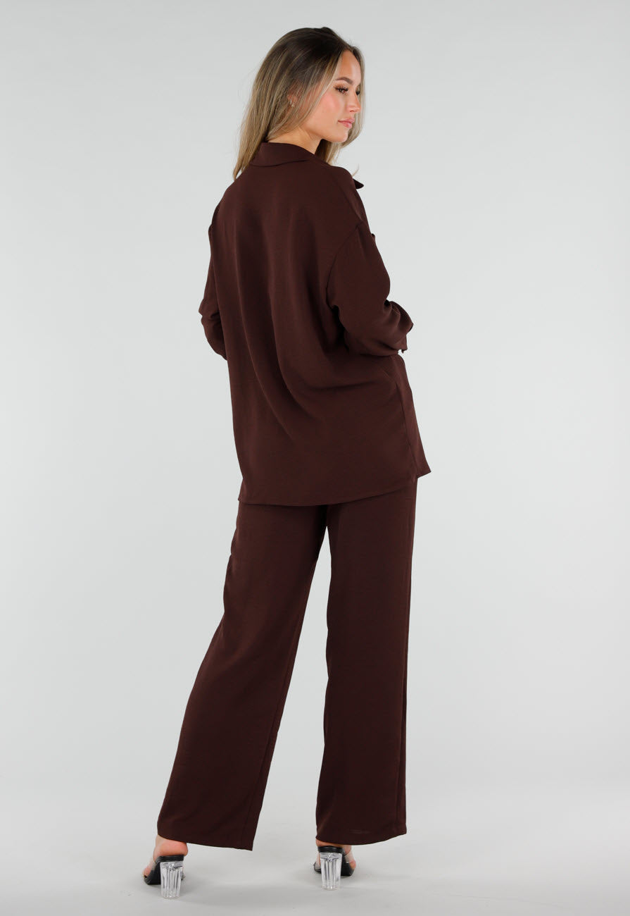 NEW220726 Bruine Oversized Blouse met Lange Mouwen en Knoopsluiting