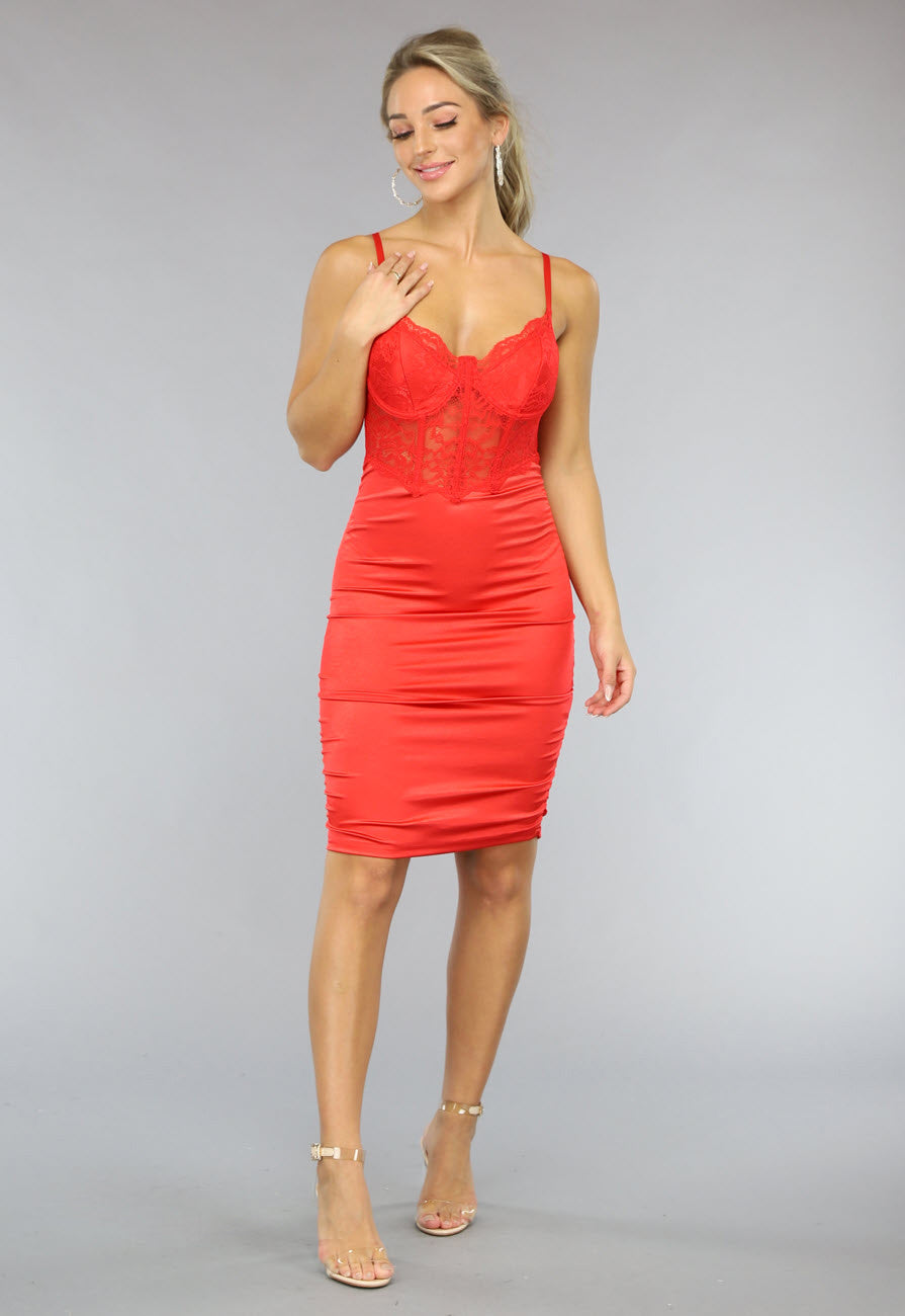 Rode Satin Korset Jurk met Kanten Detail en Beugels