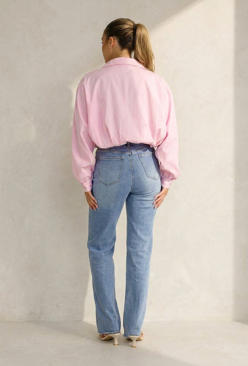 Roze Kort Jasje met Pofmouwen en Knoopsluiting