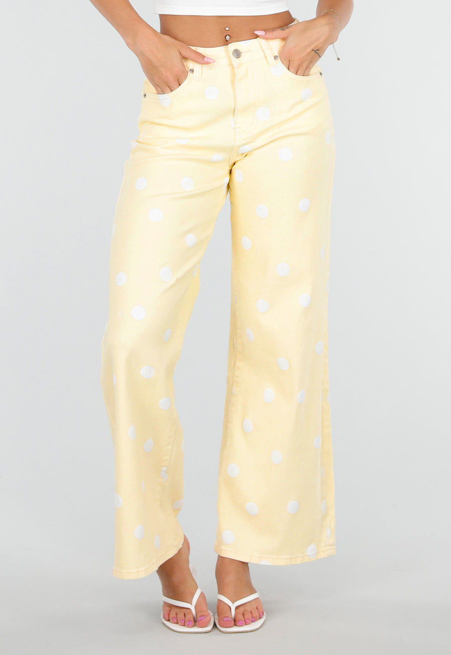Butter Yellow Wide Leg Jeans met Polkadotprint