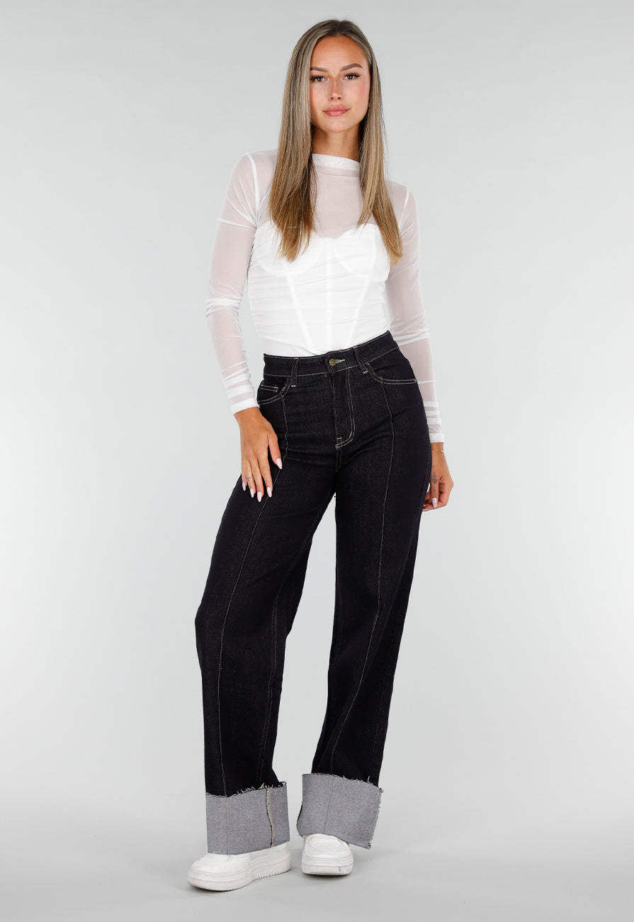 NEW020926 Donkerblauwe Denim Stretch Jeans met Straight Leg en Brede Omslag