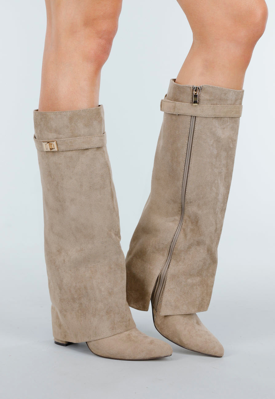 Beige Suède-look Hoge Laarzen met Bandje en Puntneus