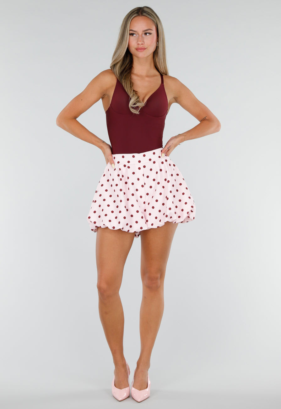 NEW120826 Roze Ballon Short met Bordeaux Stippen en Bubble Hem