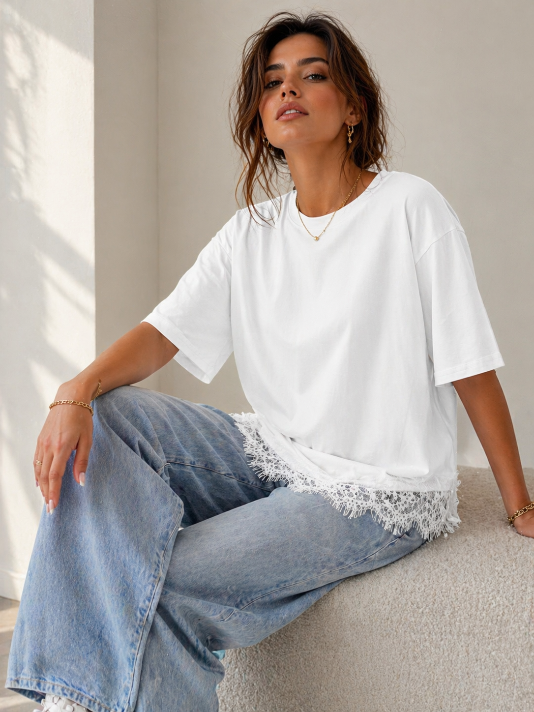 Wit Oversized T-Shirt met Kantzoom