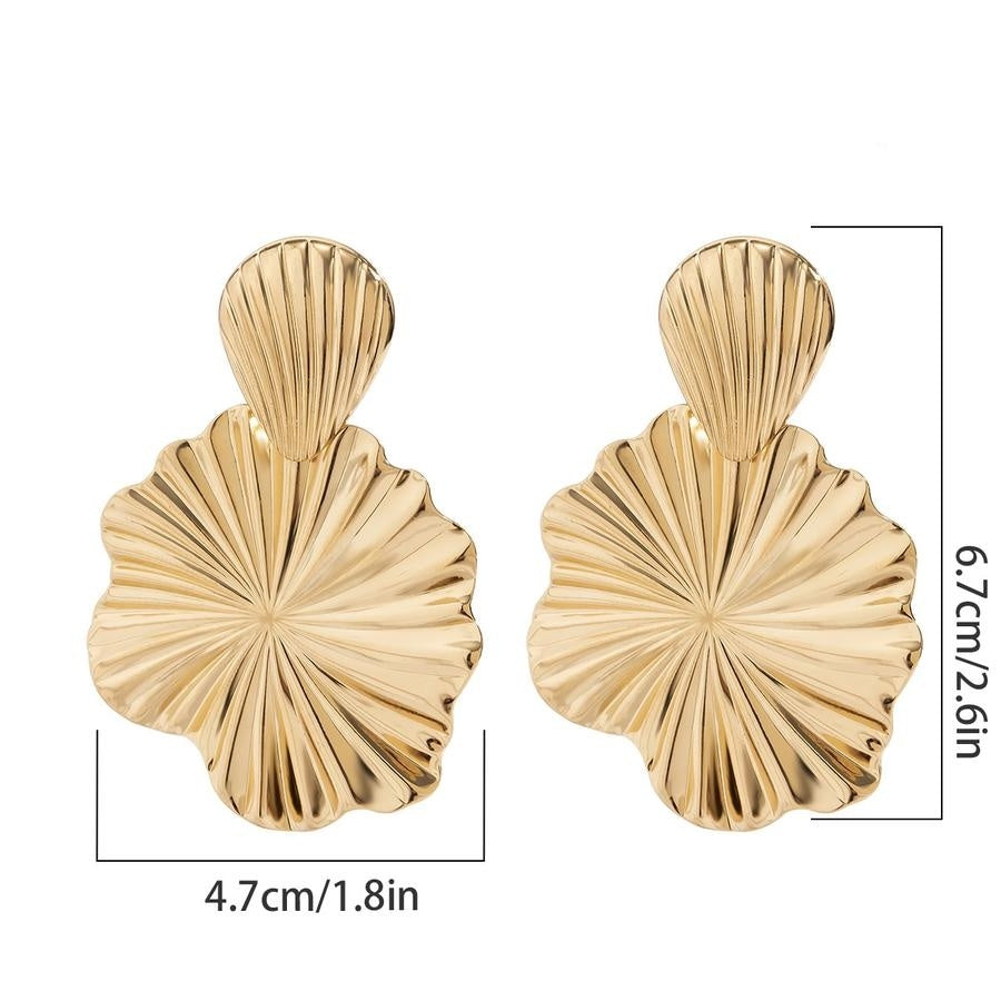 Gouden Oorbellen met Shell Look