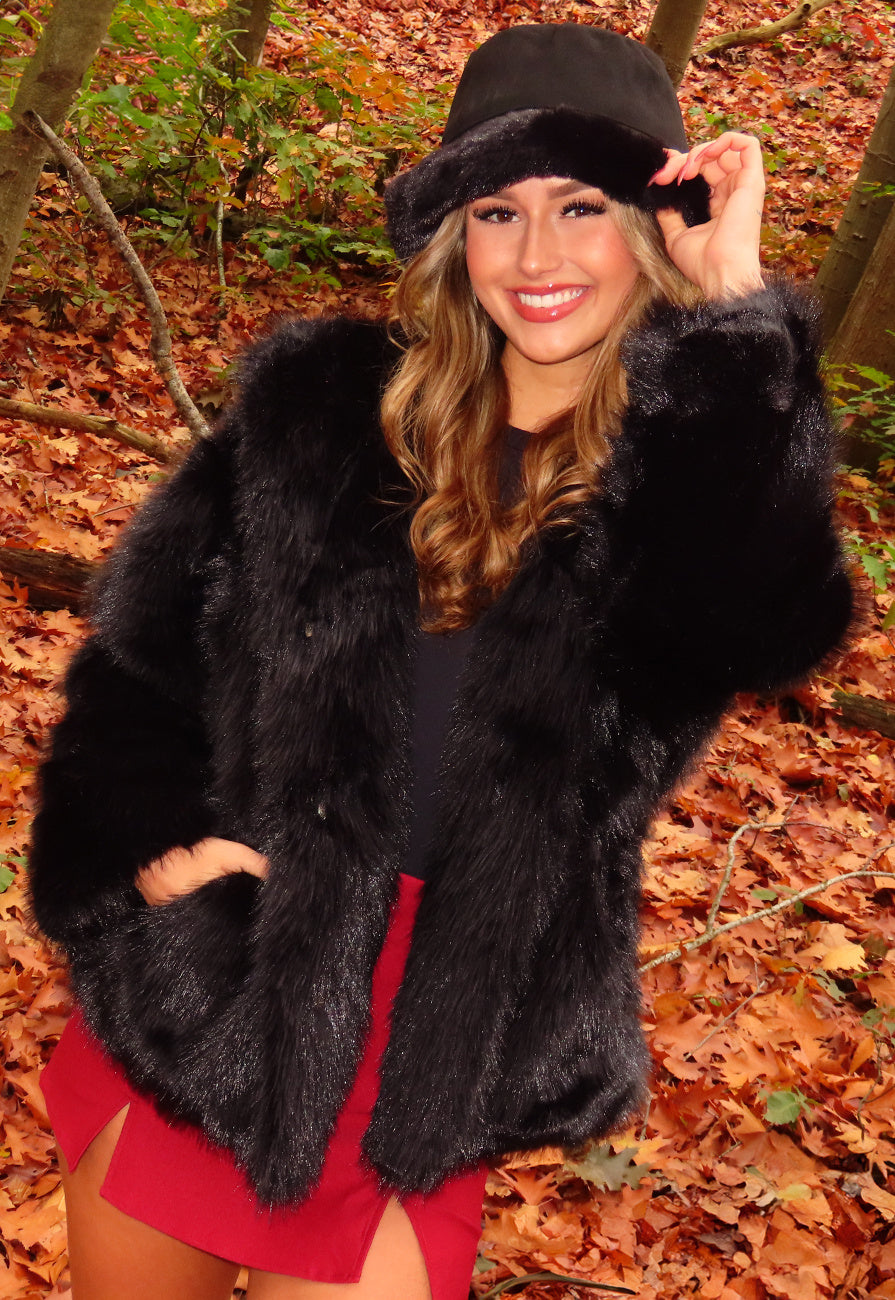 Zwarte Faux Fur Jas met Capuchon