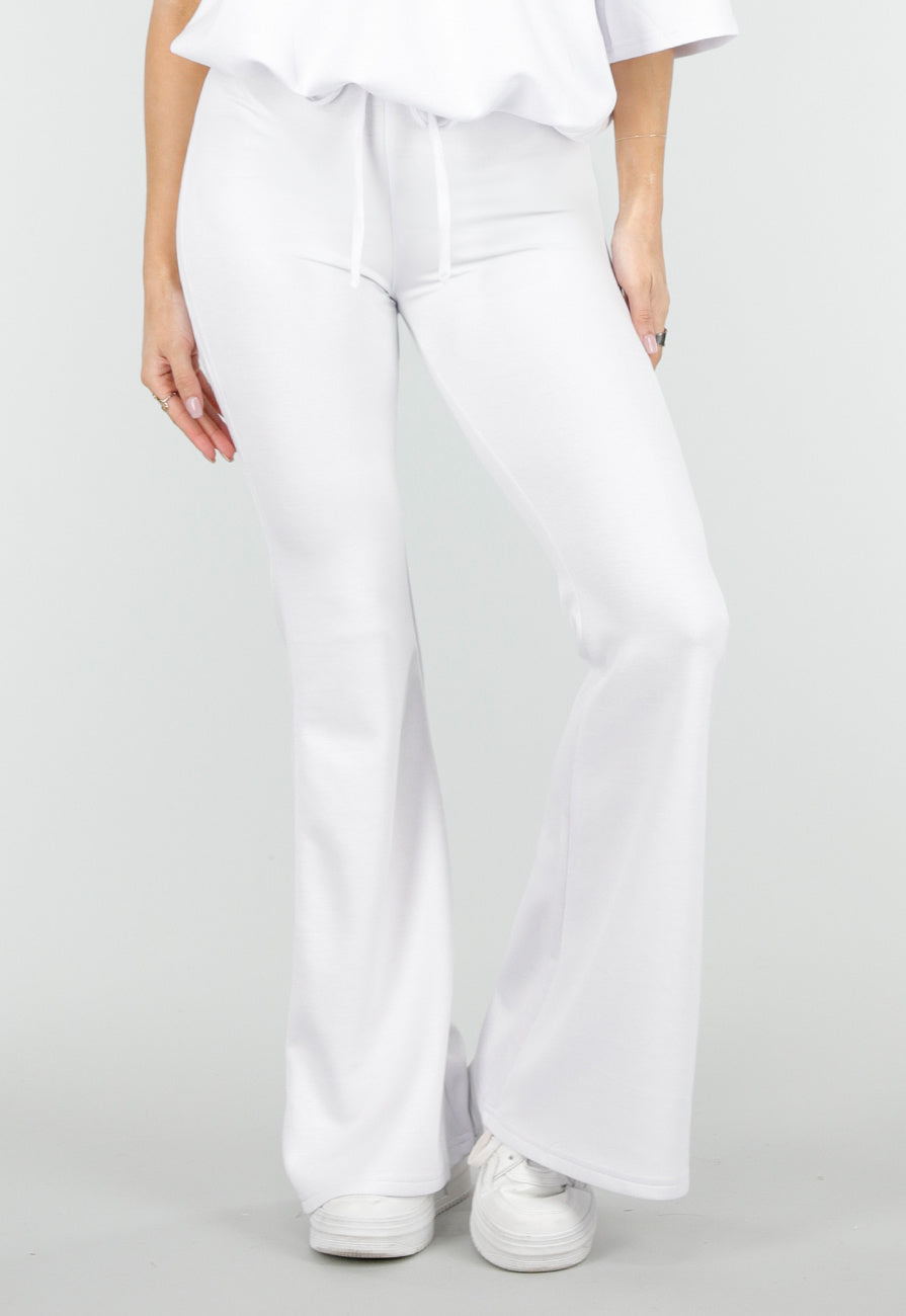 Witte Joggingbroek met Flared Pijpen en Elastische Taille