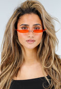 Oranje Randloze Cat Eye Zonnebril met Smalle Getinte Glazen