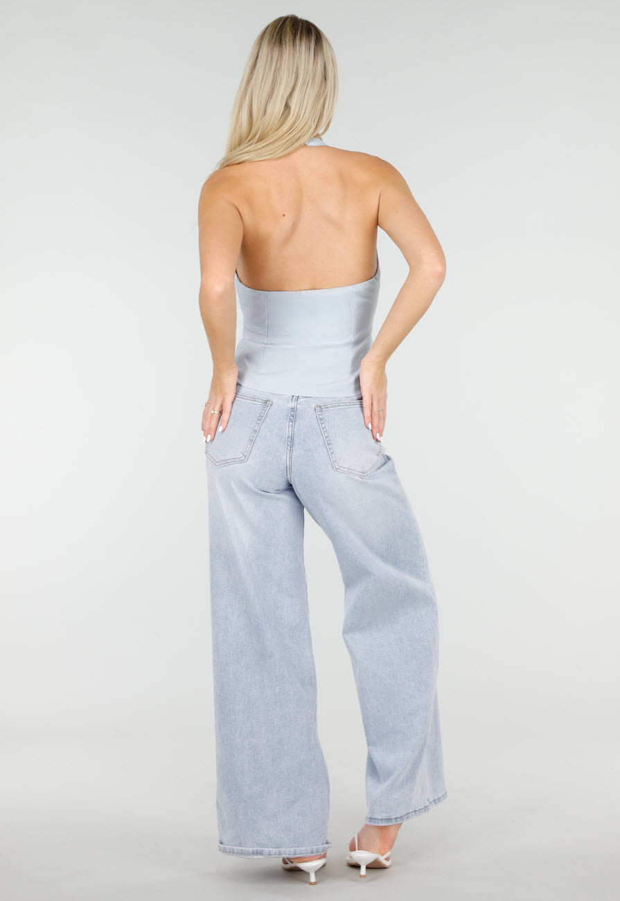 Lichtblauwe Gilet Top met Open Rug en Gouden Knopen