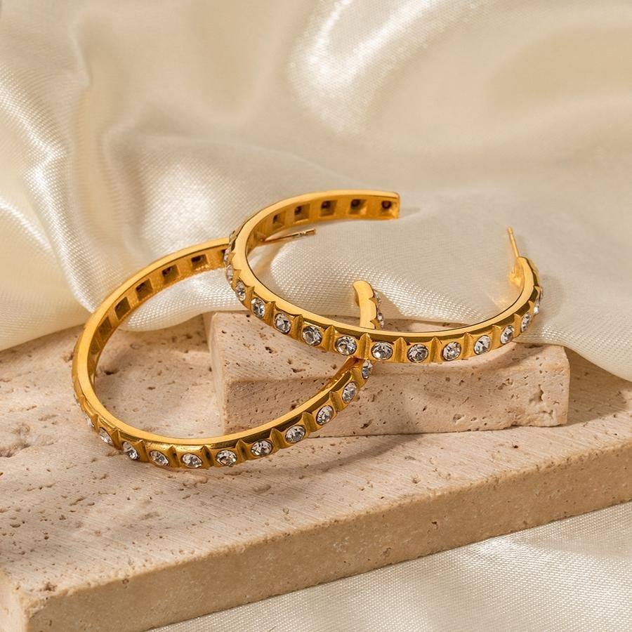 Statement Gouden Stainless Oorringen met Strass Steentjes