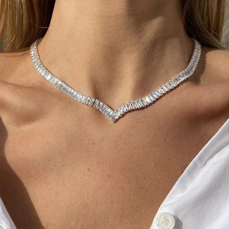Zilveren Diamanten Hals Ketting met V-Vorm