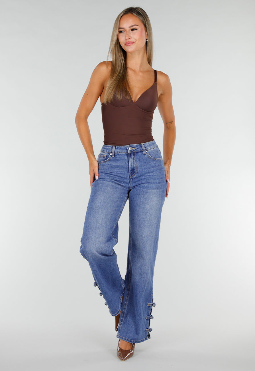 NEW020926 Blauwe Denim Straight Leg Jeans met Knoopbandjes aan de Broekspijpen