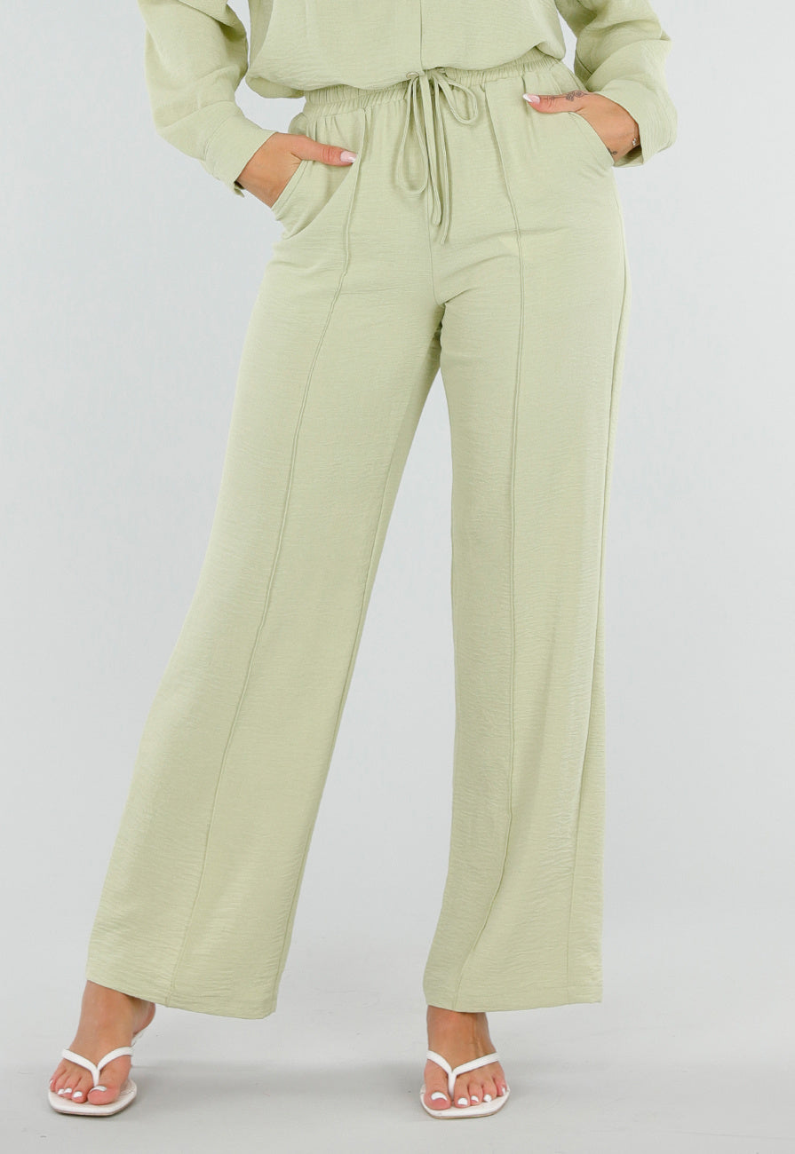 NEW120826 Pistache Wide Leg Broek met Elastische Taille en Strikkoord