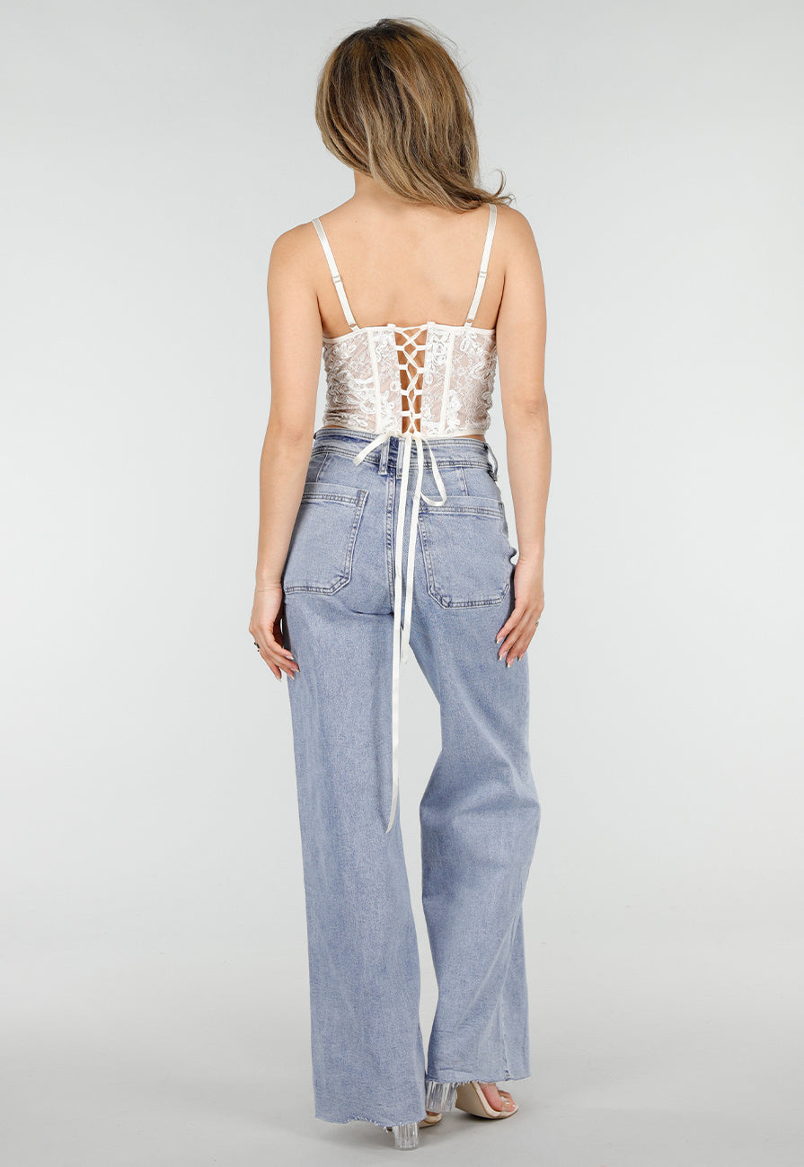 Witte Kant Corset Top met Bandjes en Vetersluiting