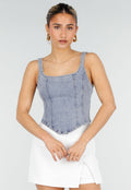 Blauwe Denim Top met Brede Bandjes en Getailleerde Pasvorm