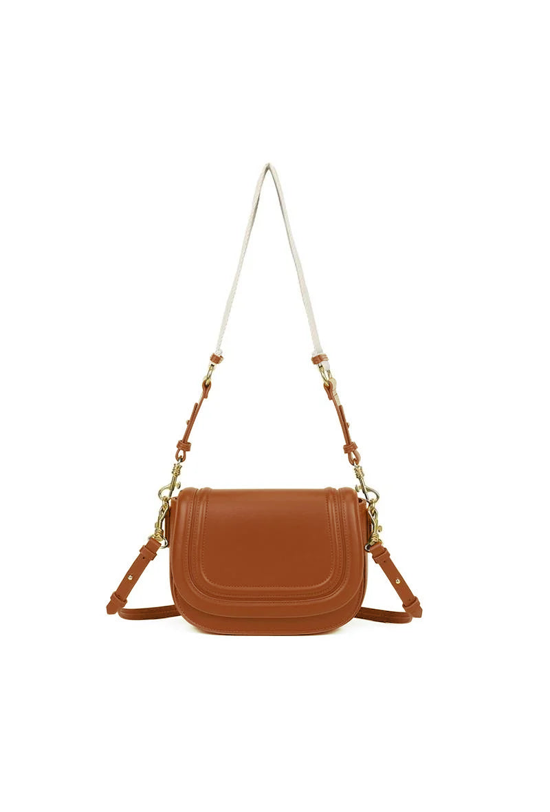 Bruine Crossbody Tas met Brede Schouderband en Gouden Accenten