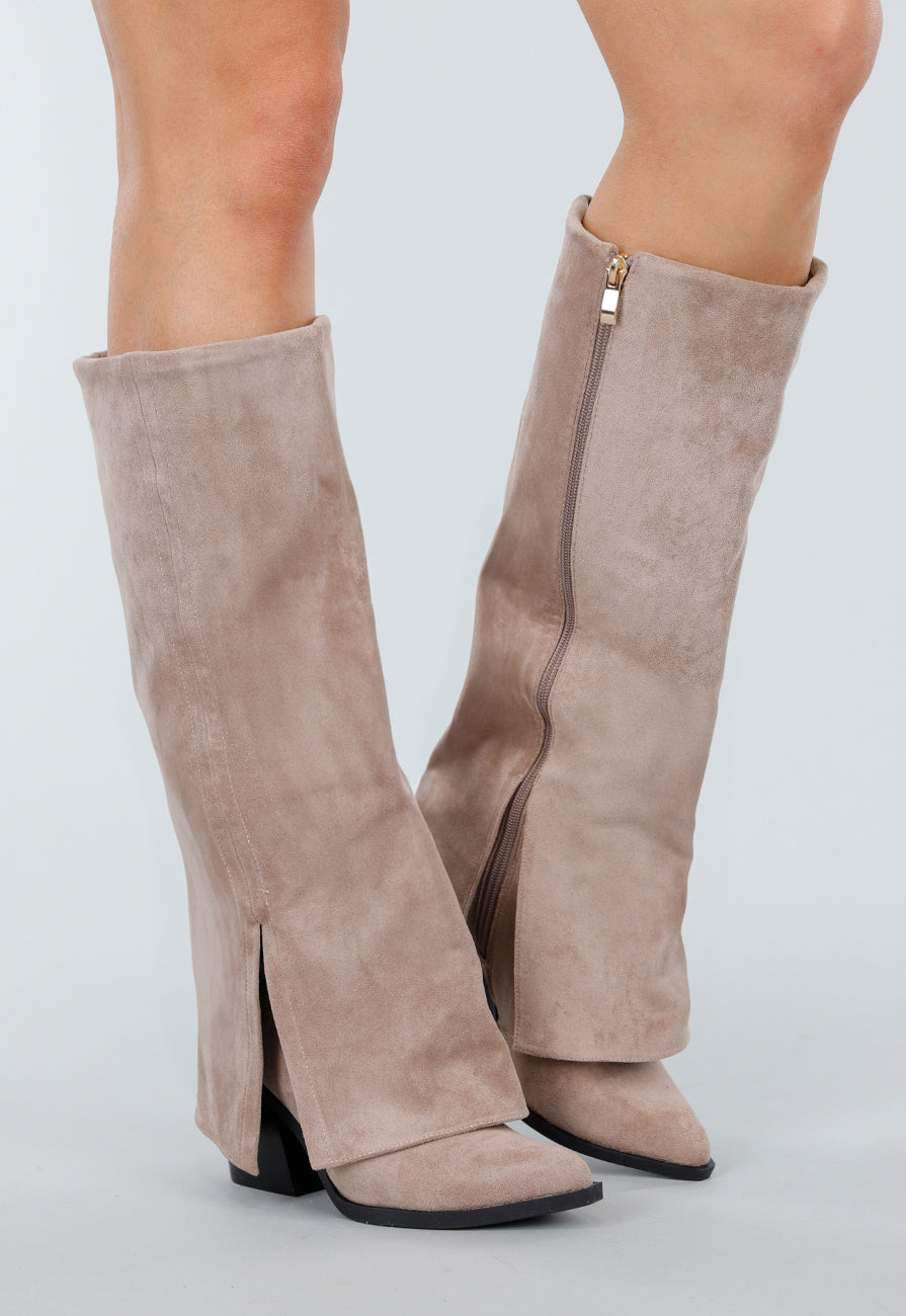 Beige Suède-look Hoge Laarzen met Split en Hak
