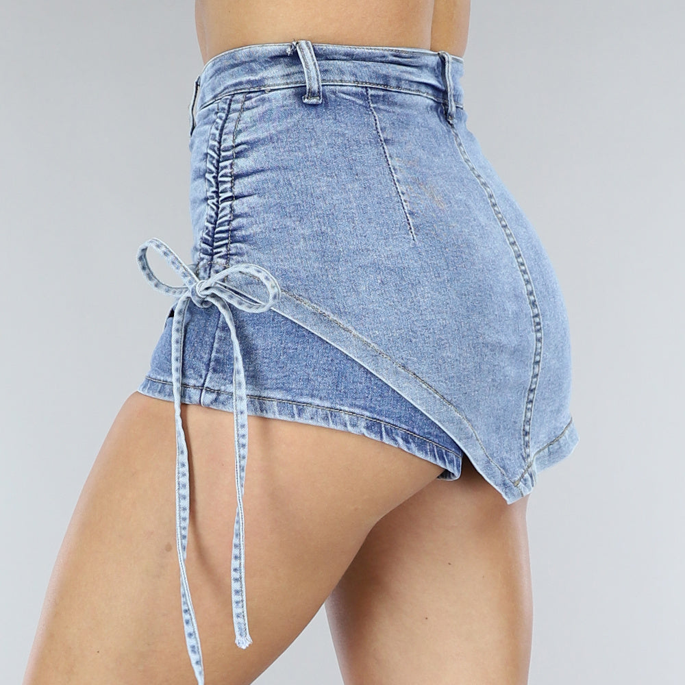 Blauwe Denim Skort met Overslag en Veterdetails