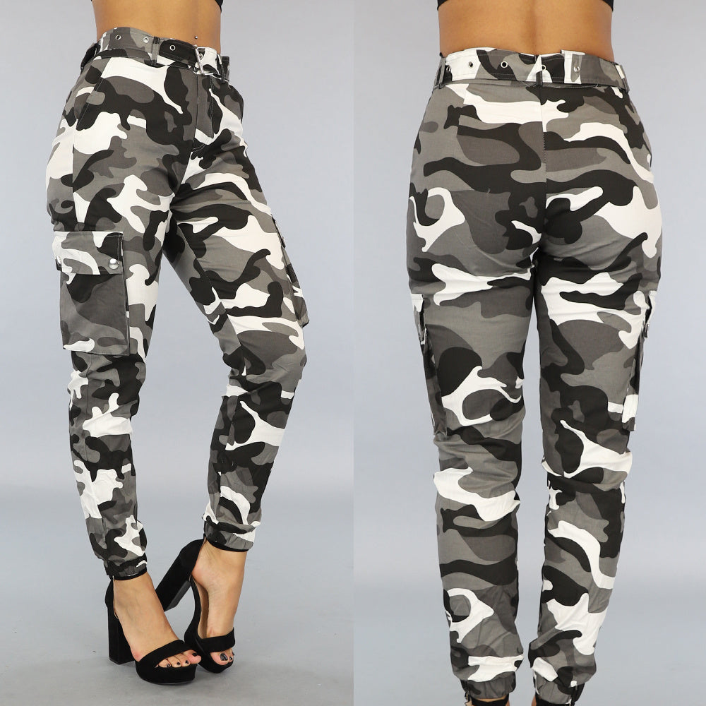 Grijs/Witte Cargo Broek met Camouflage Print