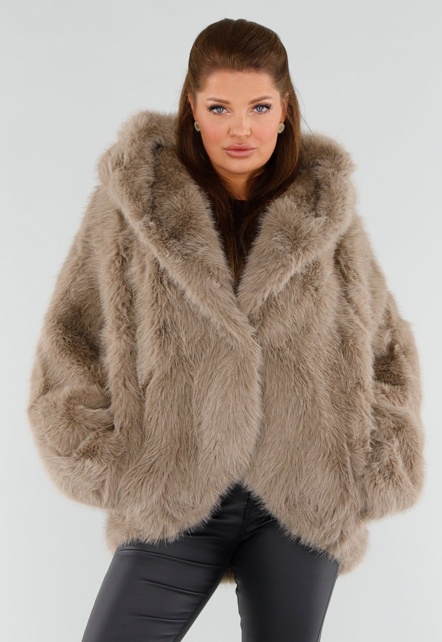 Beige Oversized Faux Fur Jas met Capuchon