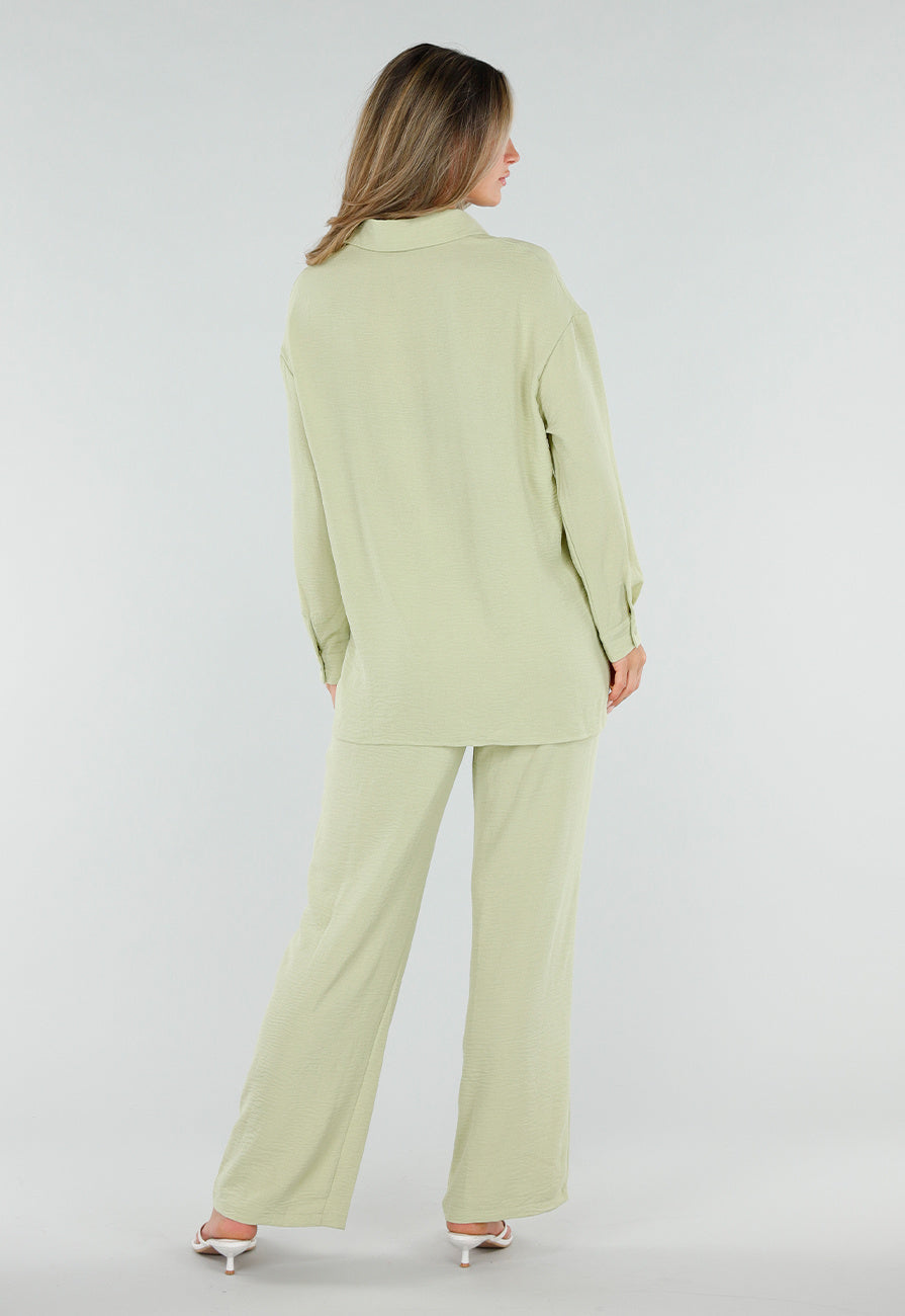 NEW120826 Pistache Blouse met Kraag, Knoopsluiting en Lange Mouwen