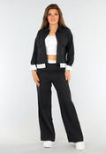 Two Piece Set Zwart met Tailleband en Jasje met Knoopsluiting