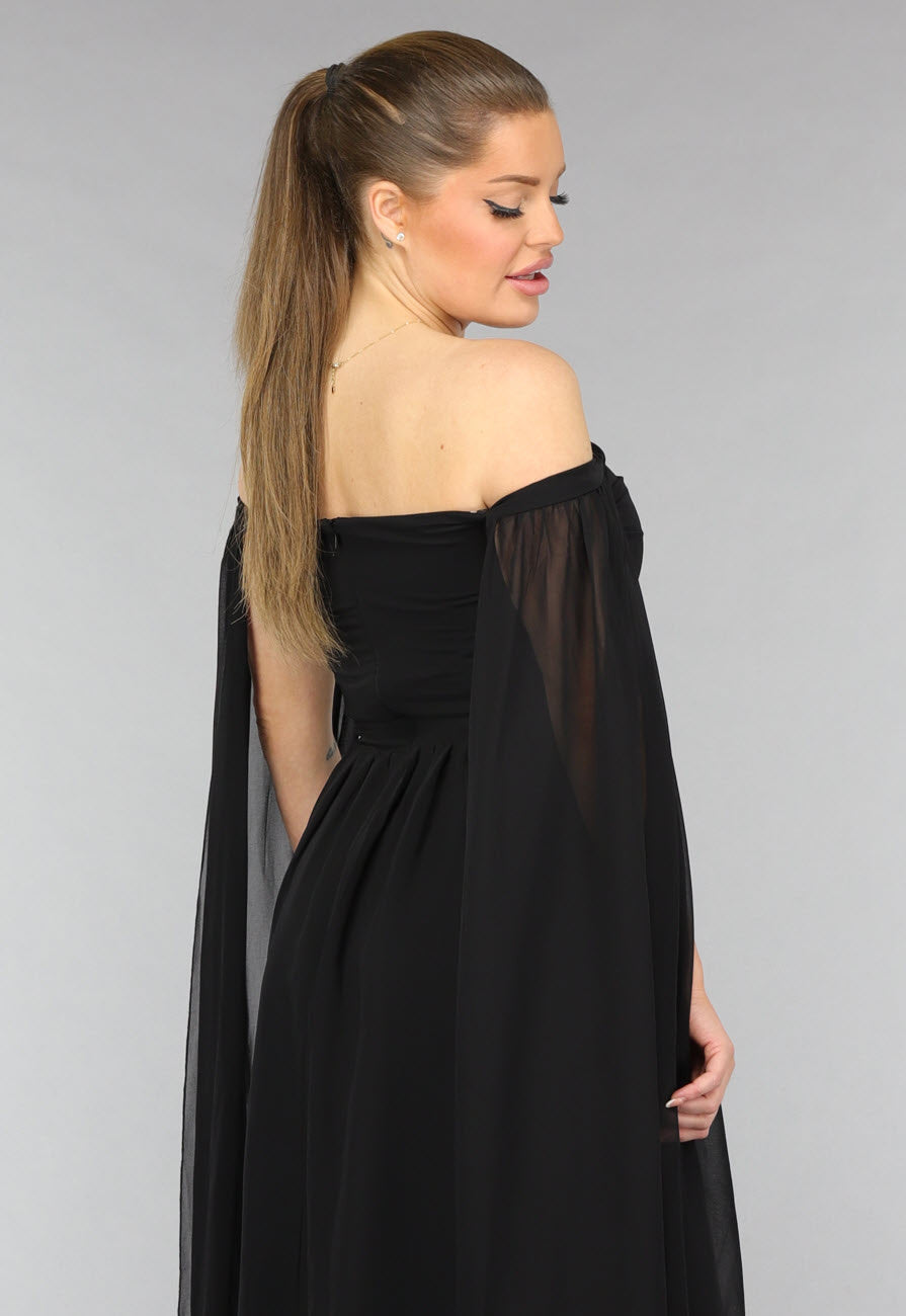 Padded Zwarte Galajurk met Lange Chiffon Mouwen