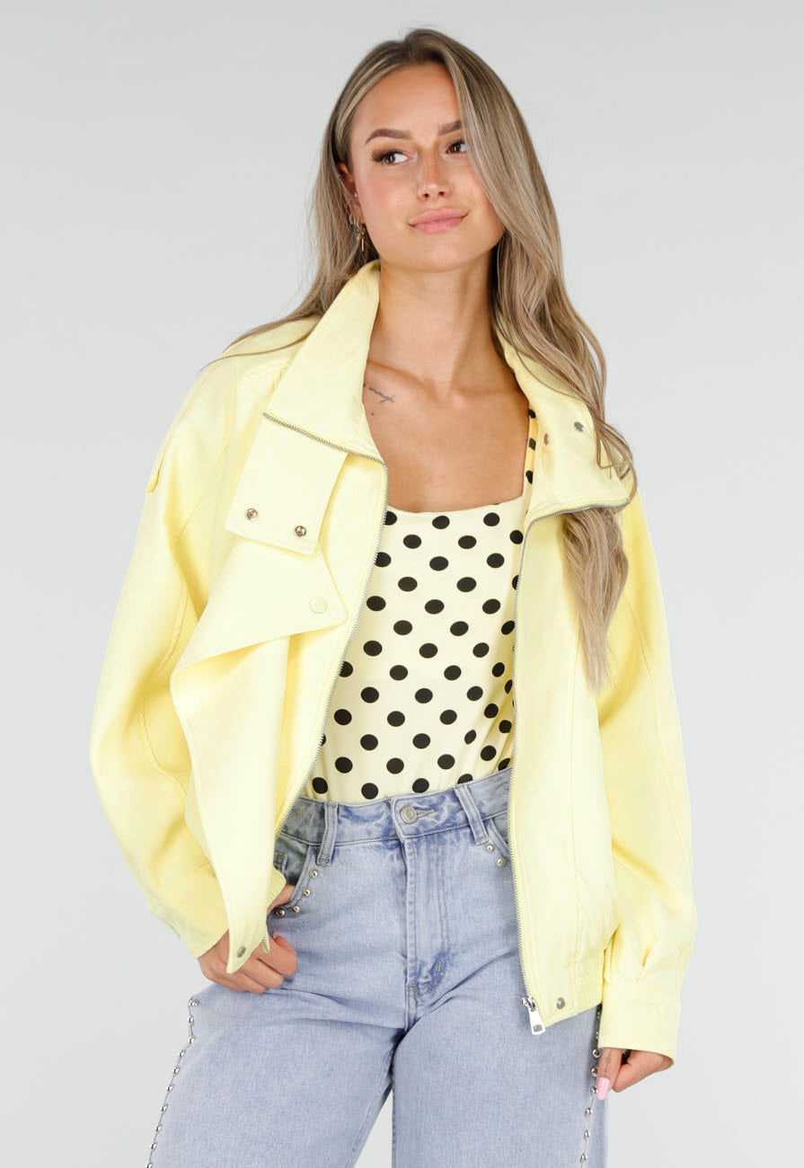 Butter Yellow Bikerjack met Opstaande Kraag en Ritssluiting