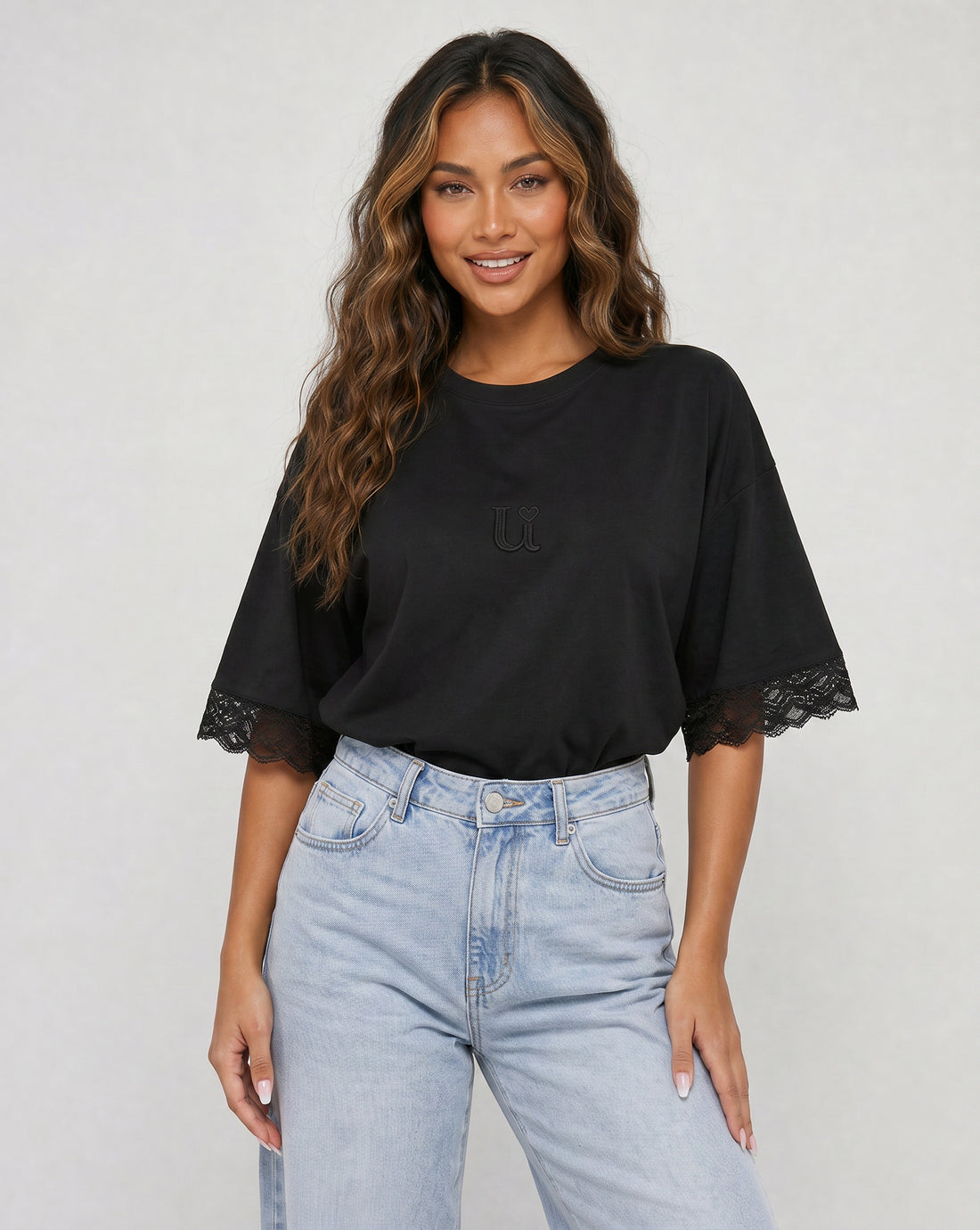 Zwart Oversized T-Shirt met Kantmouwen en Borduring