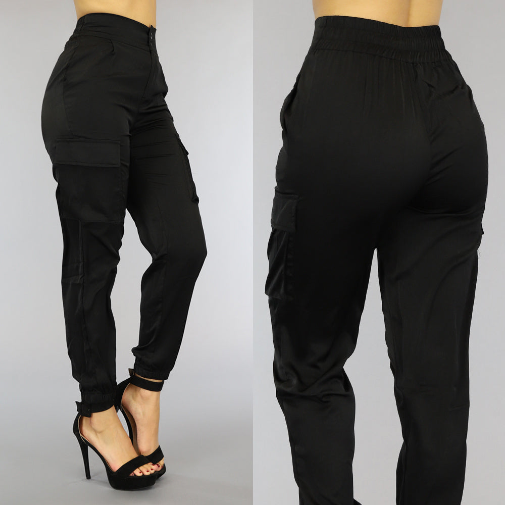 Zwarte High Waist Satin Cargo Broek