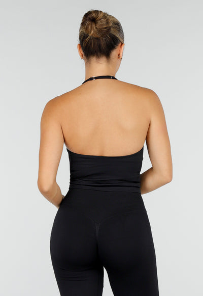 NEW120826 Zwarte Sportset met Halter Top, Flared Legging en Uitneembare Pads