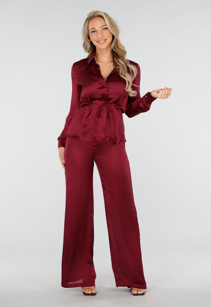 Bordeauxrode Satijnlook Set Met Blouse en Wide Leg Broek