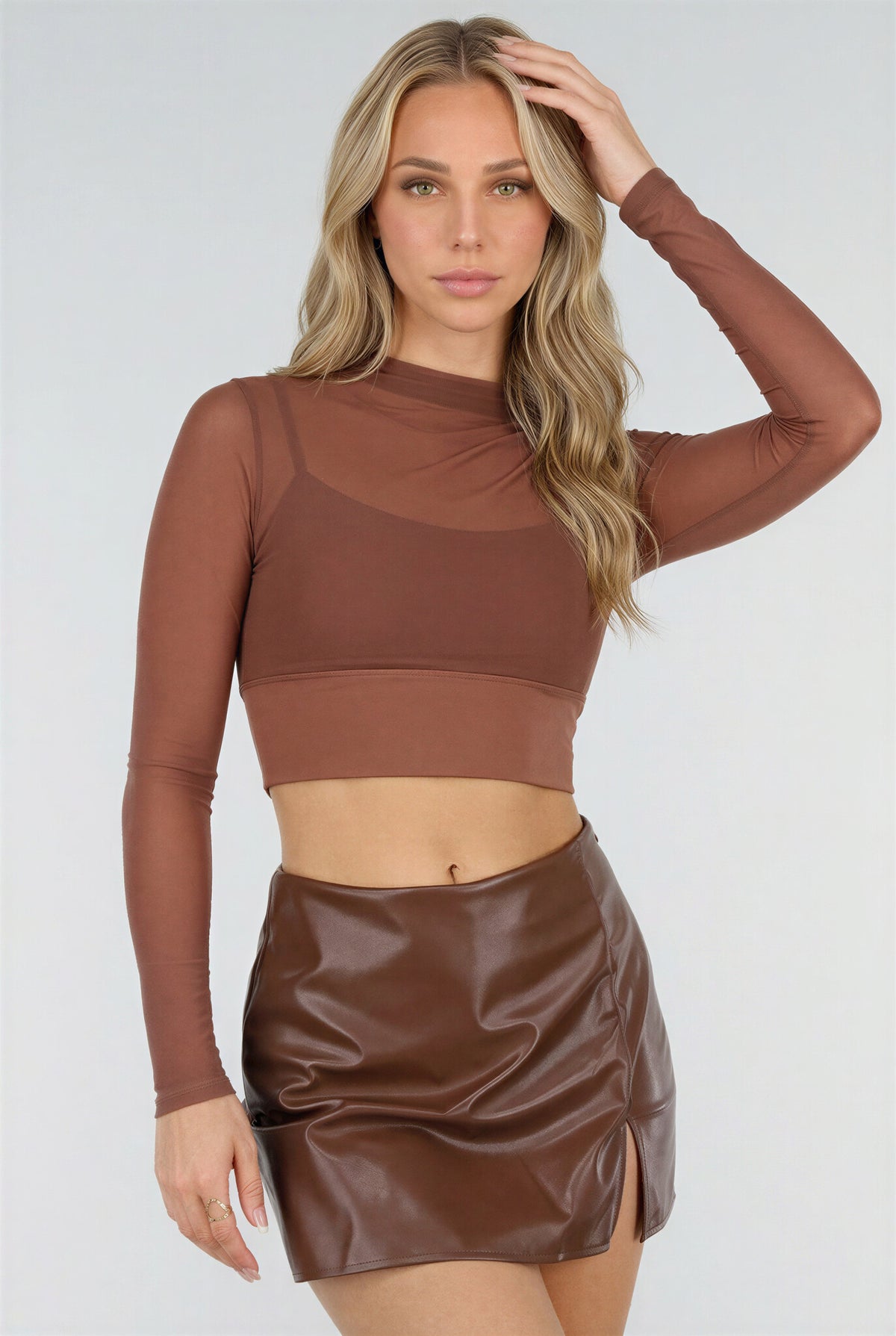 Bruine Mesh Crop Top met Stretch en Ingebouwde Pads