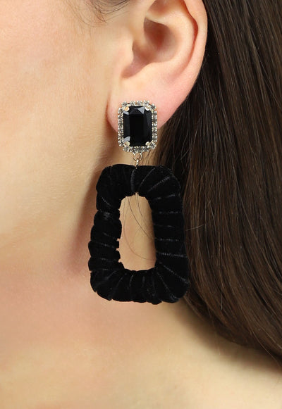 Zwarte Velours Oorbellen met Diamant
