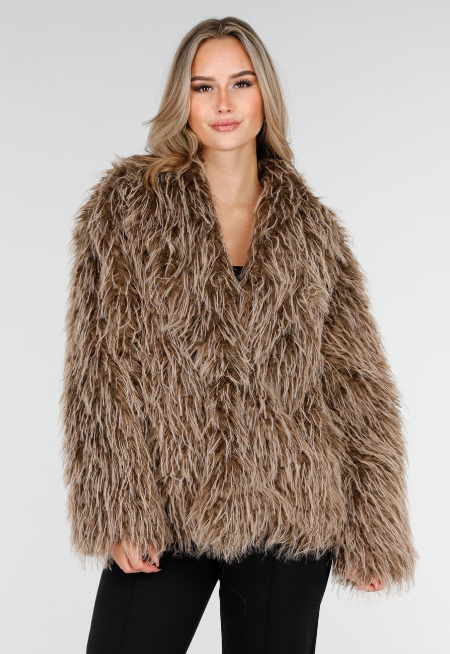 Bruine Fluffy Jas met Lange Haren en Losvallende Pasvorm