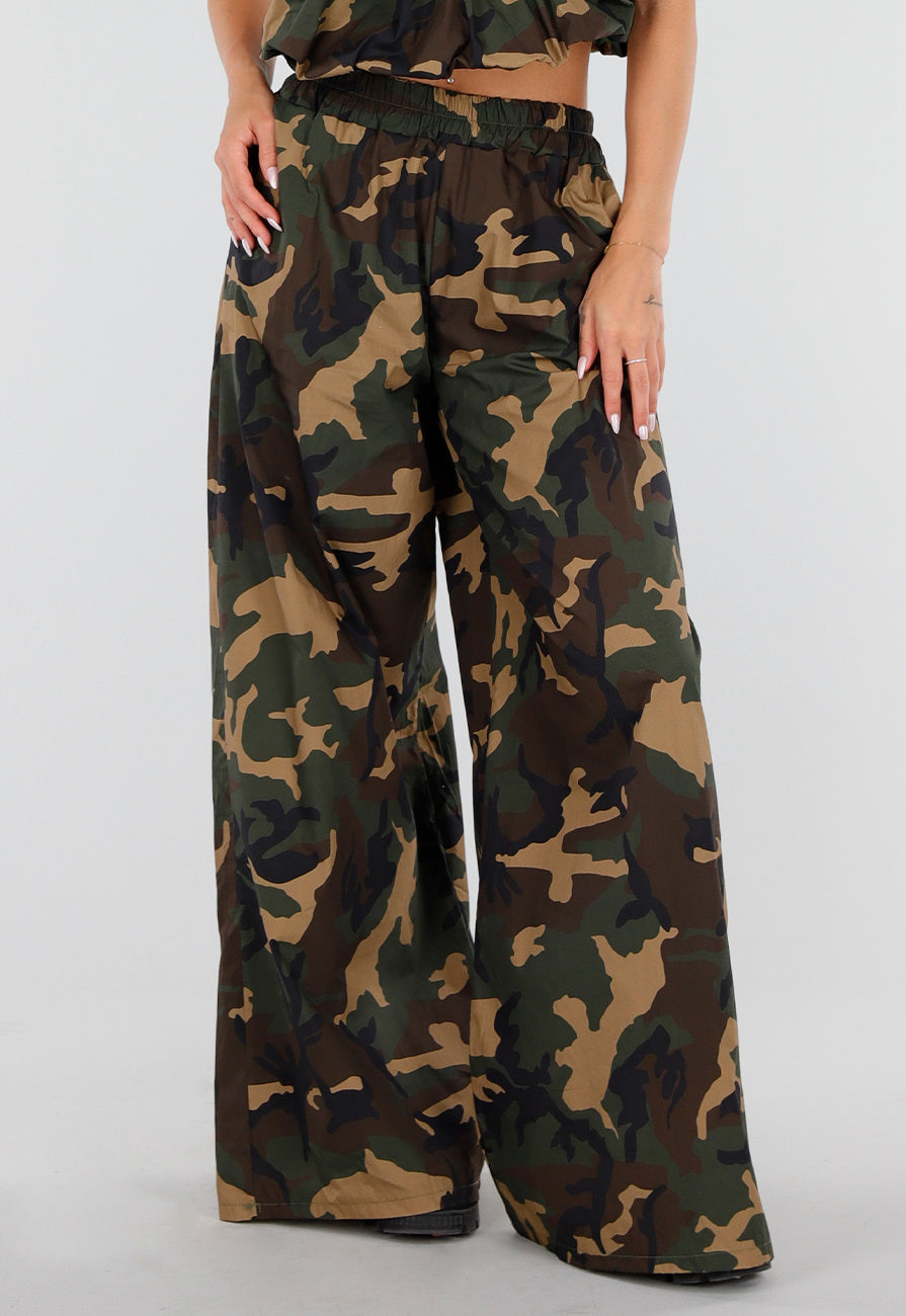 NEW150726 Wide Leg Broek met Camouflageprint en Elastische Taille