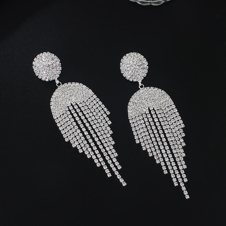 Zilverkleurige Oorhangers met Strass