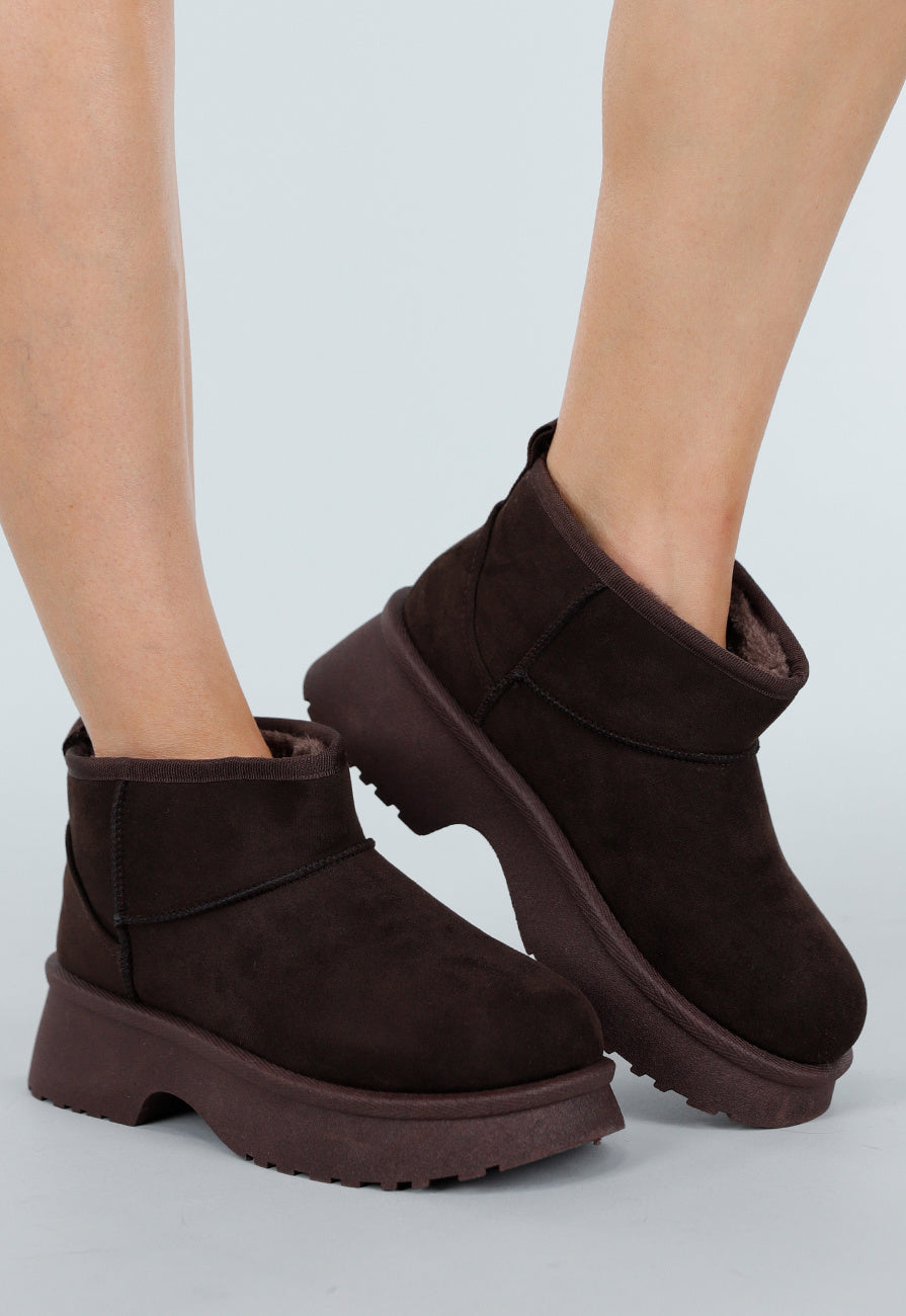 Donkerbruine Suède-look Snowboots met Platte Plateauzool