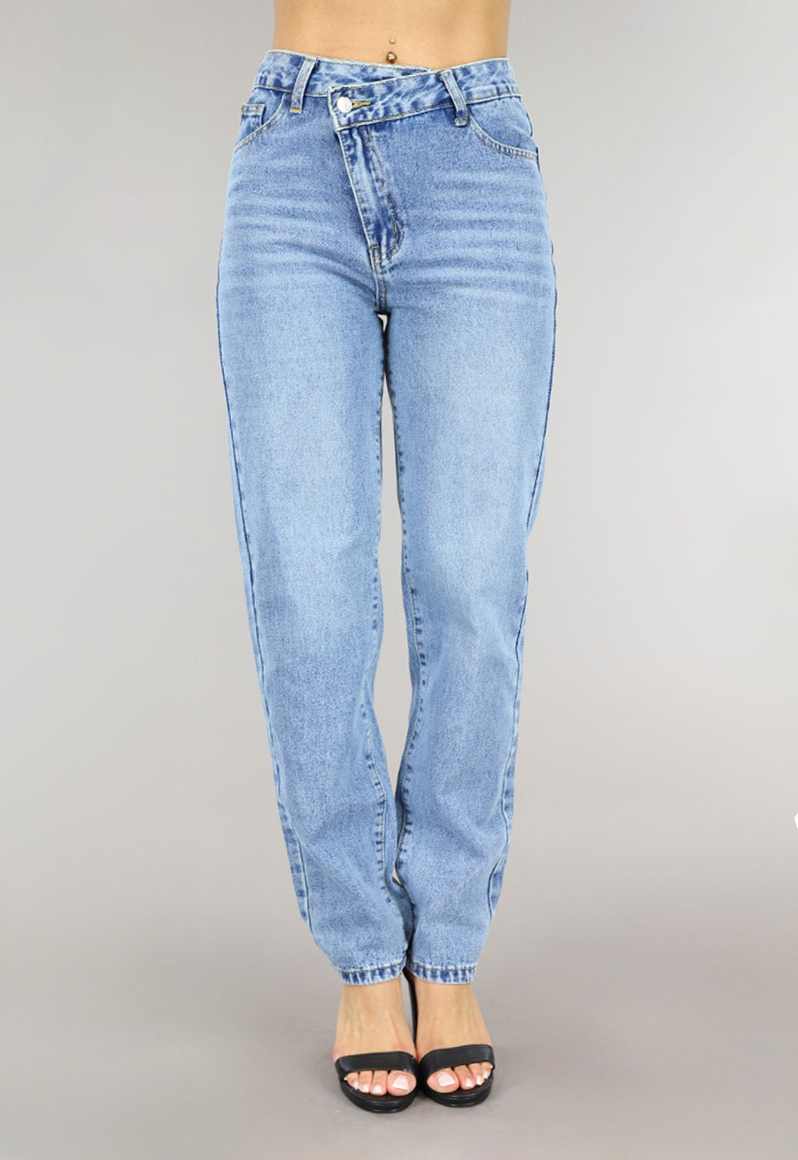 Blauwe Jeans met Schuine Sluiting