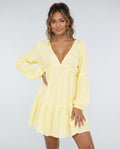 Butter Yellow Mousseline Mini Jurk met V-Hals en Volantzoom